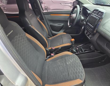 RENAULT Kwid 1.0 12V 4P SCE FLEX OUTSIDER, Foto 16
