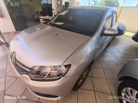 RENAULT Logan 1.0 12V 4P FLEX SCE EXPRESSION, Foto 2 RENAULT Logan 1.0 12V 4P FLEX SCE EXPRESSION, Foto 2