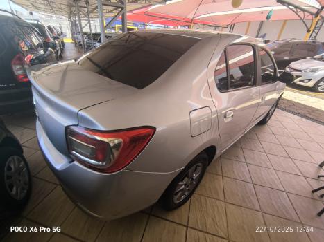 RENAULT Logan 1.0 12V 4P FLEX SCE EXPRESSION, Foto 5 RENAULT Logan 1.0 12V 4P FLEX SCE EXPRESSION, Foto 5