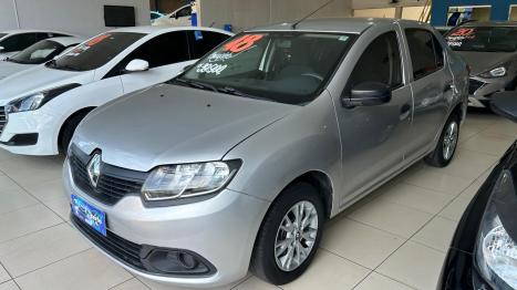 RENAULT Logan 1.0 12V 4P FLEX SCE AUTHENTIQUE, Foto 2