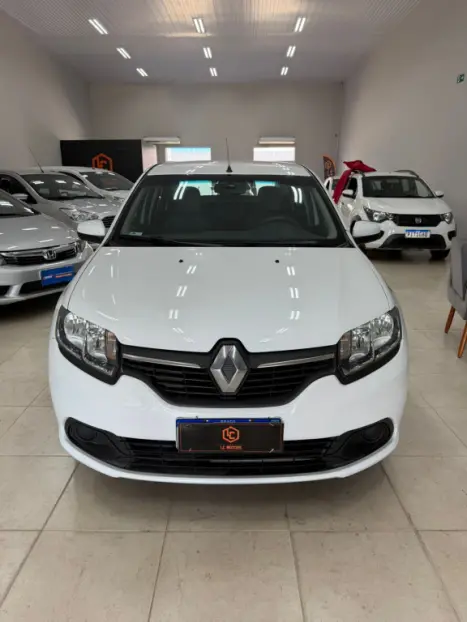 RENAULT Logan 1.0 16V 4P FLEX EXPRESSION, Foto 2