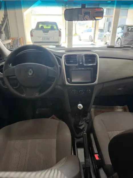 RENAULT Logan 1.0 16V 4P FLEX EXPRESSION, Foto 6