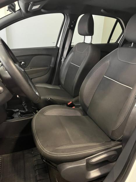 RENAULT Logan 1.6 16V 4P FLEX SCE ZEN X-TRONIC AUTOM�TICO CVT, Foto 13