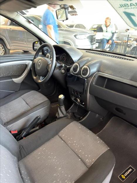 RENAULT Logan 1.6 4P FLEX EXPRESSION, Foto 4