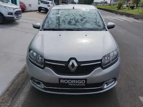 RENAULT Logan 1.6 4P FLEX DINAMIQUE, Foto 2