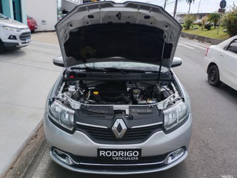 RENAULT Logan 1.6 4P FLEX DINAMIQUE, Foto 9