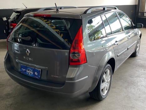 RENAULT Megane Grand Tour 2.0 16V 4P DYNAMIQUE AUTOM�TICO, Foto 2