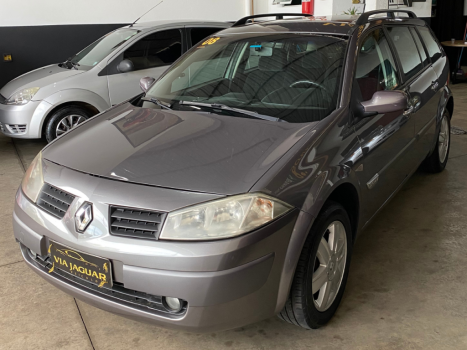 RENAULT Megane Grand Tour 2.0 16V 4P DYNAMIQUE AUTOM�TICO, Foto 3