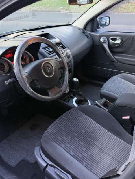 RENAULT Megane Grand Tour 1.6 16V 4P FLEX DYNAMIQUE, Foto 9