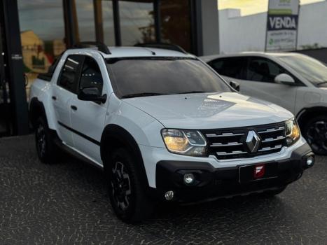 RENAULT Oroch 1.3 16V 4P OUTSIDER TURBO TCe AUTOM�TICO CVT, Foto 3
