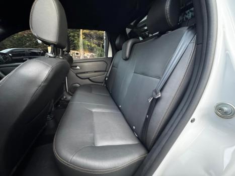 RENAULT Oroch 1.3 16V 4P OUTSIDER TURBO TCe AUTOM�TICO CVT, Foto 12