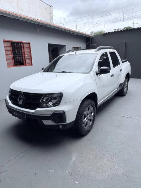 RENAULT Oroch 1.6 16V 4P FLEX INTENSE, Foto 2