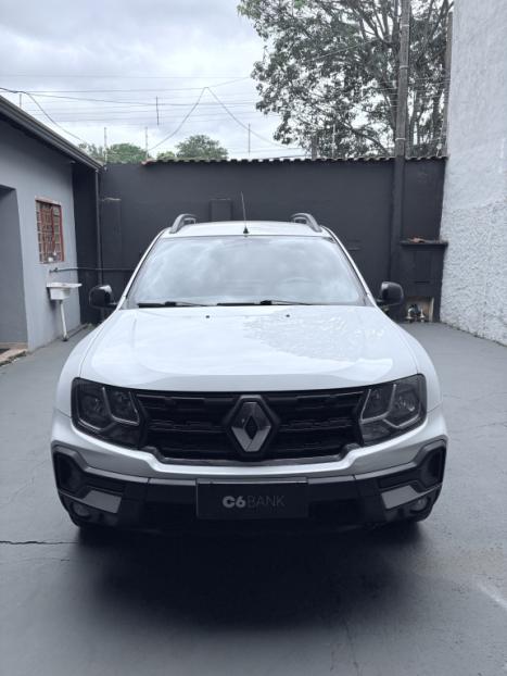 RENAULT Oroch 1.6 16V 4P FLEX INTENSE, Foto 3