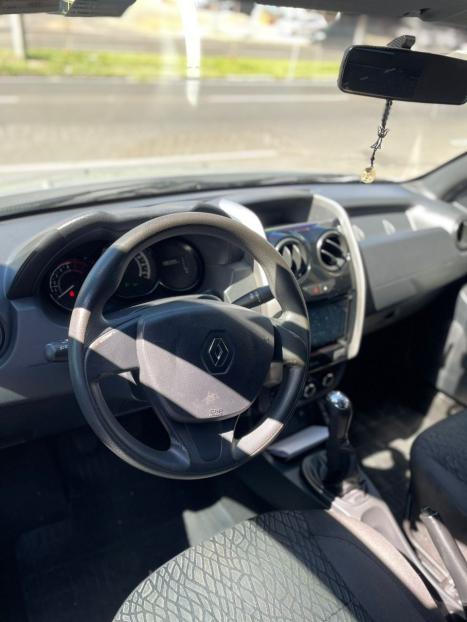 RENAULT Oroch 1.6 16V 4P FLEX EXPRESSION, Foto 8