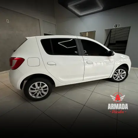 RENAULT Sandero 1.0 16V 4P FLEX EXPRESSION, Foto 6 RENAULT Sandero 1.0 16V 4P FLEX EXPRESSION, Foto 6