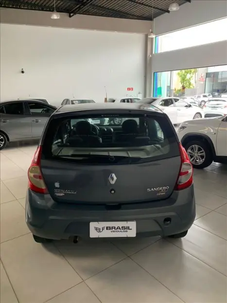 RENAULT Sandero 1.0 16V 4P FLEX EXPRESSION, Foto 8