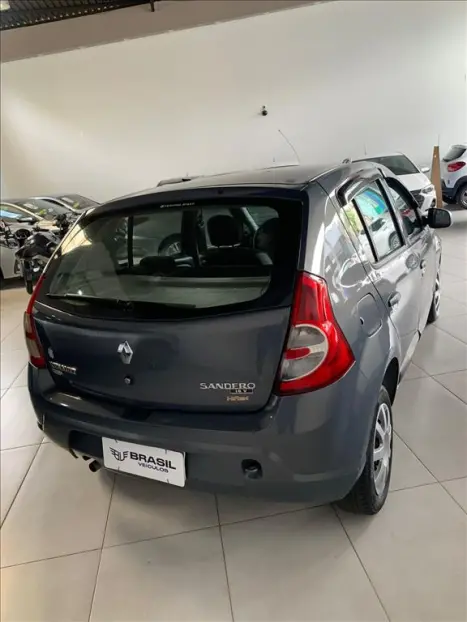 RENAULT Sandero 1.0 16V 4P FLEX EXPRESSION, Foto 9