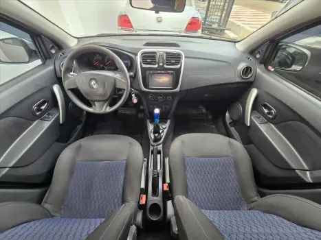 RENAULT Sandero 1.0 16V 4P FLEX EXPRESSION, Foto 2