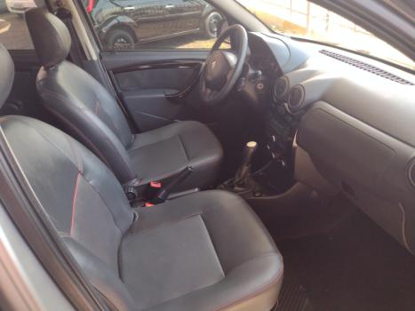 RENAULT Sandero 1.6 16V 4P FLEX SCE STEPWAY, Foto 4 RENAULT Sandero 1.6 16V 4P FLEX SCE STEPWAY, Foto 4