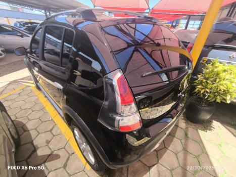 RENAULT Sandero 1.6 16V 4P FLEX STEPWAY AUTOMÁTICO, Foto 4 RENAULT Sandero 1.6 16V 4P FLEX STEPWAY AUTOMÁTICO, Foto 4