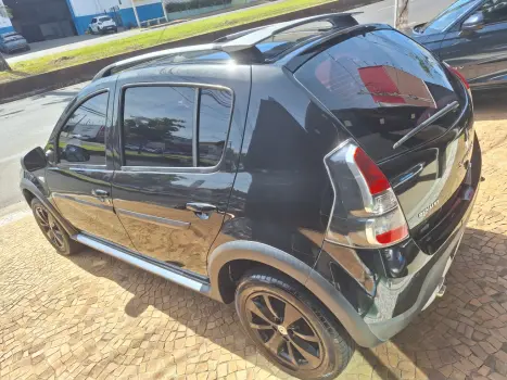 RENAULT Sandero 1.6 16V 4P FLEX STEPWAY AUTOMTICO, Foto 6