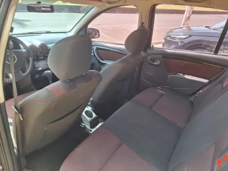 RENAULT Sandero 1.6 16V 4P FLEX STEPWAY AUTOMTICO, Foto 12