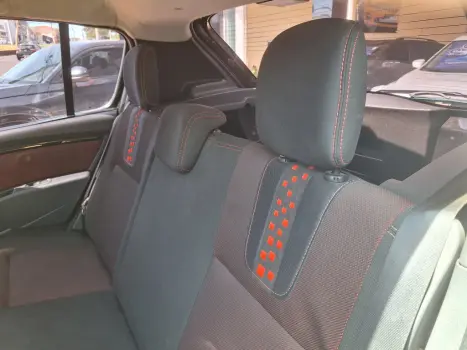 RENAULT Sandero 1.6 16V 4P FLEX STEPWAY AUTOMTICO, Foto 17