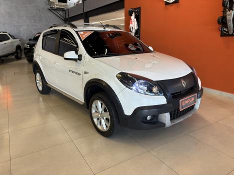 RENAULT Sandero 1.6 16V 4P FLEX SCE STEPWAY EXPRESSION, Foto 1