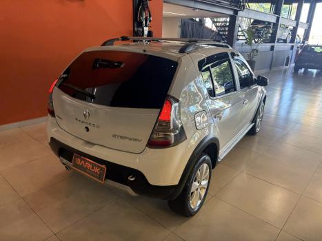 RENAULT Sandero 1.6 16V 4P FLEX SCE STEPWAY EXPRESSION, Foto 5