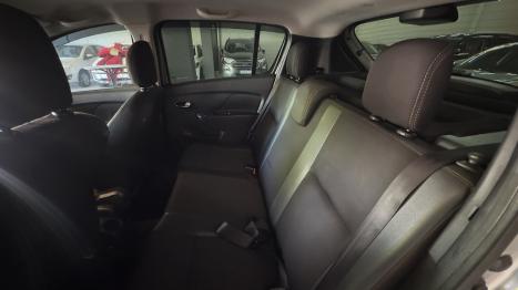 RENAULT Sandero 1.6 16V 4P FLEX STEPWAY, Foto 7