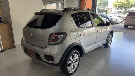RENAULT Sandero 1.6 16V 4P FLEX STEPWAY, Foto 12