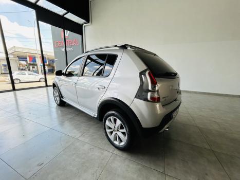 RENAULT Sandero 1.6 16V 4P FLEX SCE STEPWAY, Foto 4