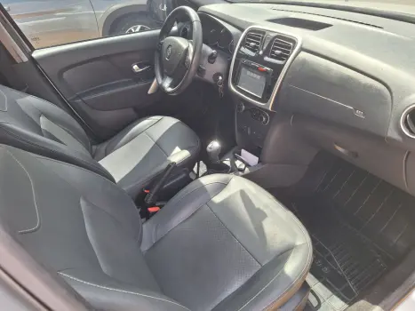 RENAULT Sandero 1.6 4P FLEX DYNAMIQUE EASY-R AUTOMATIZADO, Foto 16