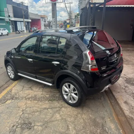 RENAULT Sandero 1.6 4P FLEX STEPWAY, Foto 5
