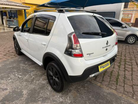 RENAULT Sandero 1.6 16V 4P FLEX STEPWAY AUTOM�TICO, Foto 5