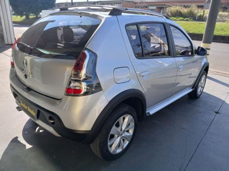 RENAULT Sandero 1.6 16V 4P FLEX STEPWAY AUTOM�TICO, Foto 7