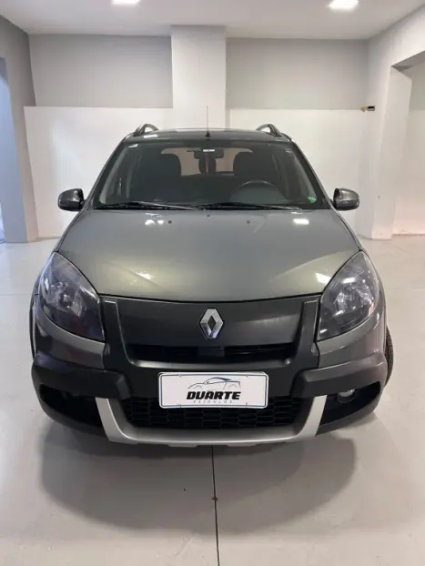 RENAULT Sandero 1.6 16V 4P FLEX STEPWAY AUTOMÁTICO, Foto 2