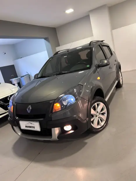 RENAULT Sandero 1.6 16V 4P FLEX STEPWAY AUTOMÁTICO, Foto 7