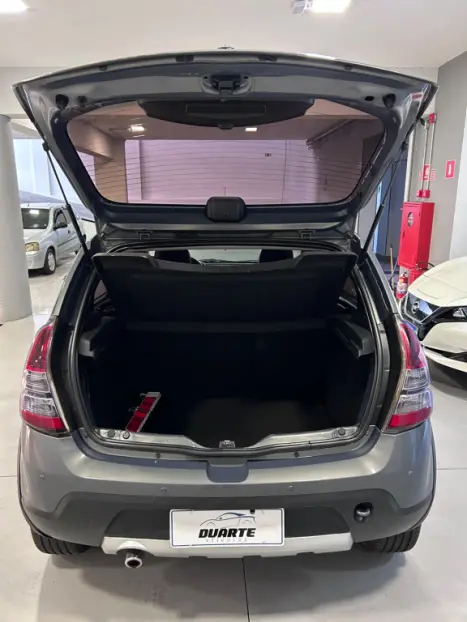 RENAULT Sandero 1.6 16V 4P FLEX STEPWAY AUTOMÁTICO, Foto 9