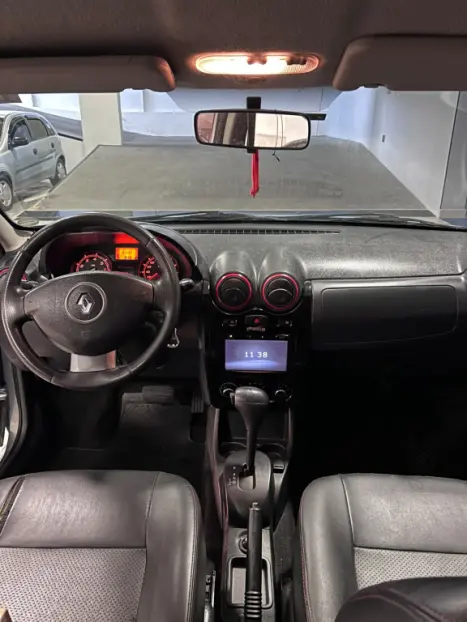 RENAULT Sandero 1.6 16V 4P FLEX STEPWAY AUTOMÁTICO, Foto 16