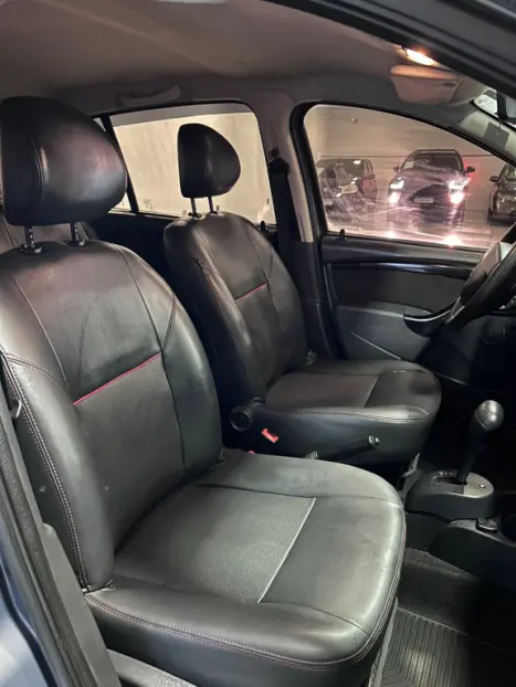 RENAULT Sandero 1.6 16V 4P FLEX STEPWAY AUTOMÁTICO, Foto 18