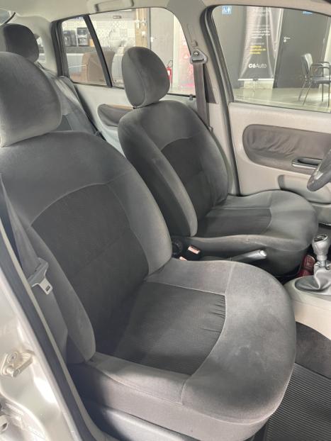 RENAULT Symbol 1.6 16V 4P FLEX PRIVILÈGE, Foto 10