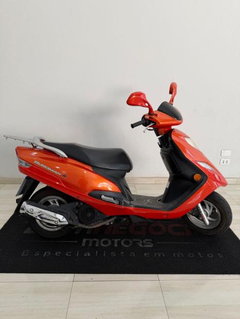 SUZUKI Burgman 125 , Foto 1