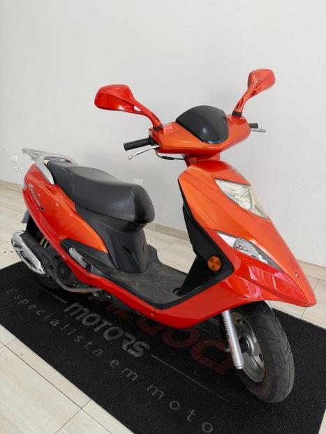 SUZUKI Burgman 125 , Foto 3