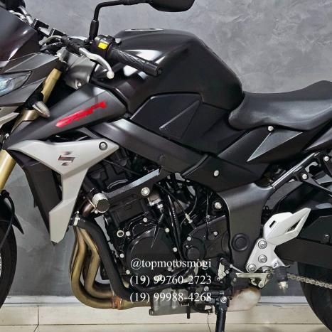 SUZUKI GSR 750 ZA, Foto 8 SUZUKI GSR 750 ZA, Foto 8