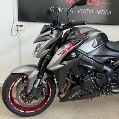 SUZUKI GSX-S 1000 A, Foto 7