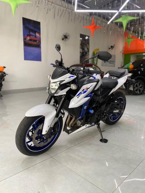 SUZUKI GSX-S 750 ABS, Foto 3
