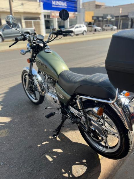 SUZUKI Intruder 125 , Foto 3