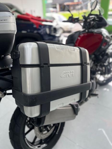 SUZUKI V-Strom DL 1000 , Foto 4