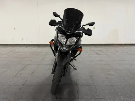 SUZUKI V-Strom DL 650 XT, Foto 2